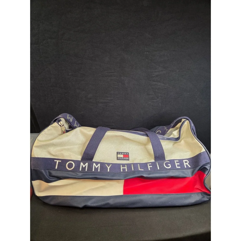 Tommy Hilfiger Vintage Duffle Bag Red White Blue Colorblock Travel Gym Luggage